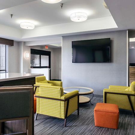 Hampton Inn Springfield Exterior foto