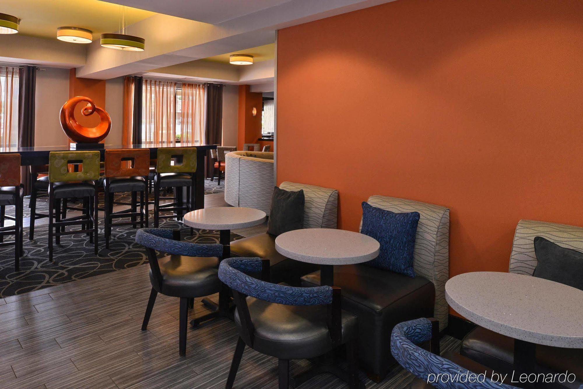 Hampton Inn Springfield Exterior foto