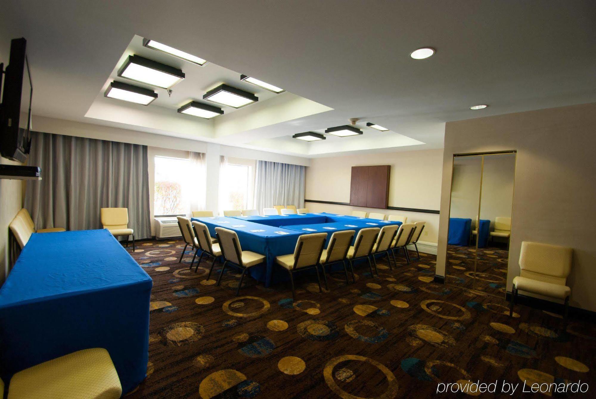 Hampton Inn Springfield Exterior foto